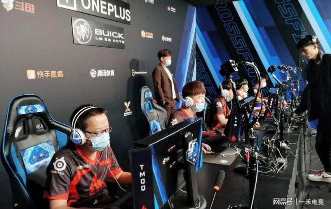 并非偶然 并非偶然