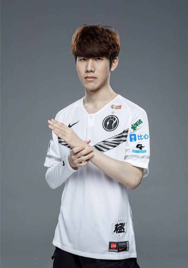 扩大与赞助 扩大与赞助