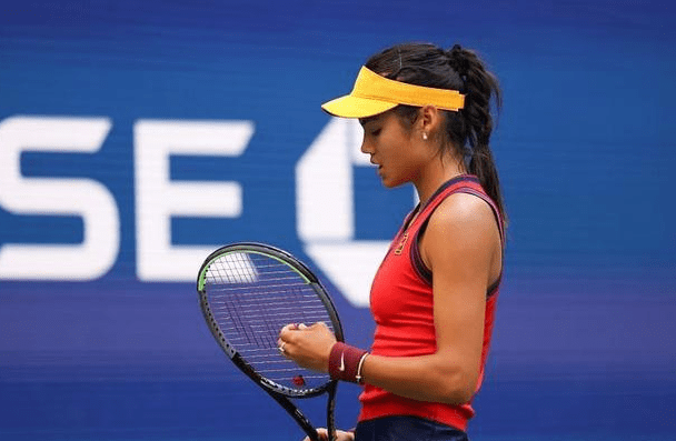 在赛场上逐 在赛场上逐